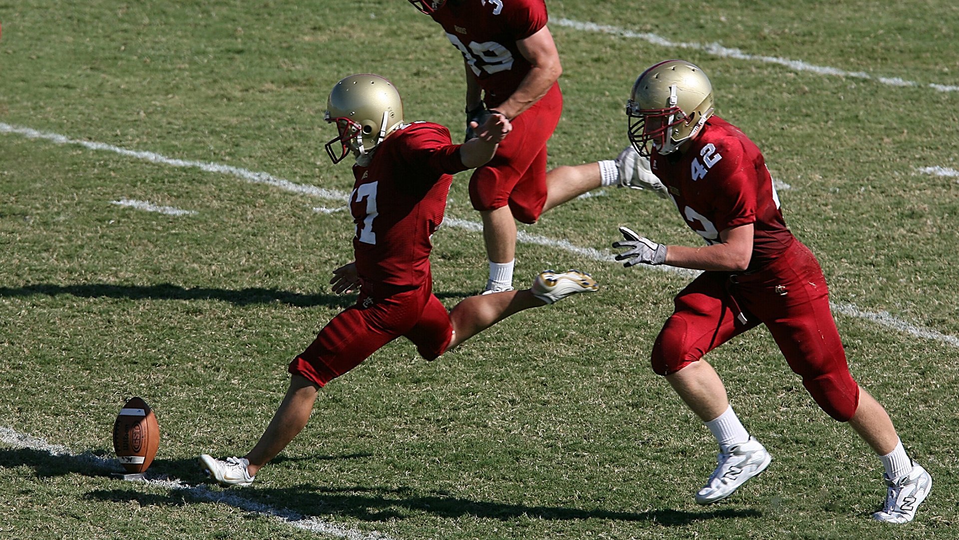 铁闸伊萨克，尤文对阵葡萄牙一役中，防守艺术如何锁死对手的进攻命脉